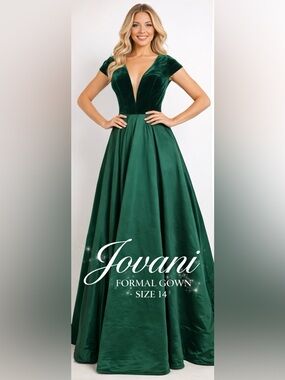 Jovani Emerald Velvet & Satin Formal Gown Size 14 Open Back Prom Dress